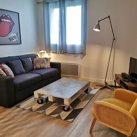 Happy Kool - Centre Ville + Wifi + Parking Prive Blois Bagian luar foto